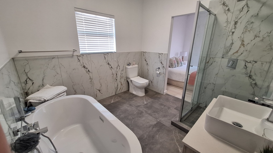3 Bedroom Property for Sale in Dwarskersbos Western Cape